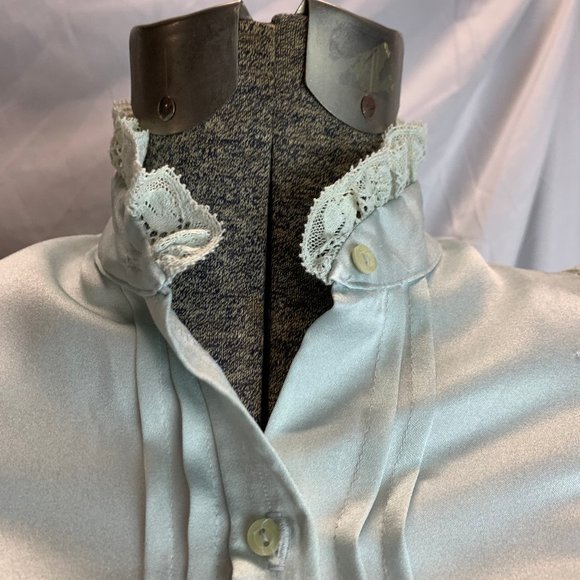 Vintage MJ Concepts in Sportwear Baby Blue Button Down Blouse Size 5 Ruffle Neck - Picture 4 of 10